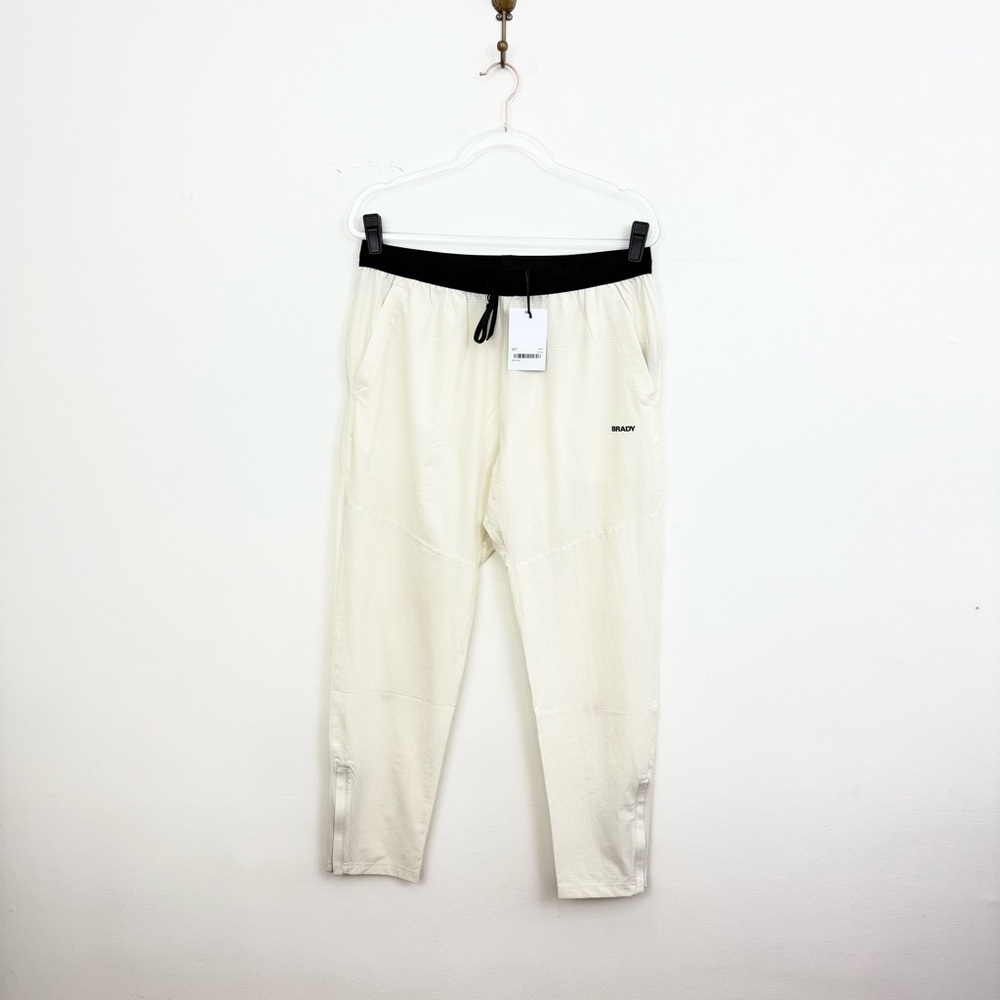 Brady Men’s Joggers Run Pants Athletic Training Sweatpants Tan Size L NWT